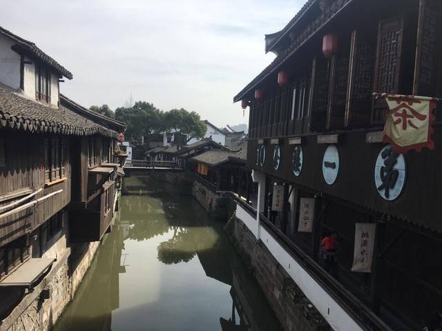 趣味运动展风采 凝心聚力向未来——我校开展2023年度秋季学期运动会